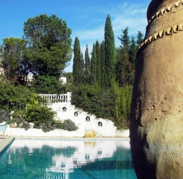 Hotel Le Cesar Plan-de-Cuques Servizi foto